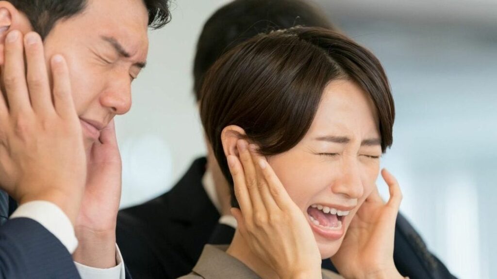 耳障りな声が不快?その理由が科学的に解明! 1 e880b3e99a9ce3828ae381aae5a3b0e3818ce4b88de5bfabefbc9fe3819de381aee79086e794b1e3818ce7a791e5ada6e79a84e381abe8a7a3e6988eefbc81